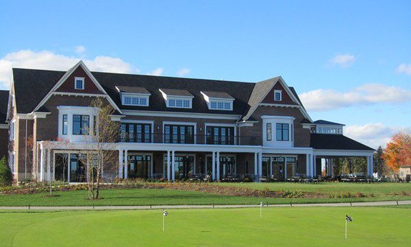 The 30,000 square foot Cedar Brae clubhouse was designed by award-winning Toronto architect Richard Wengle.